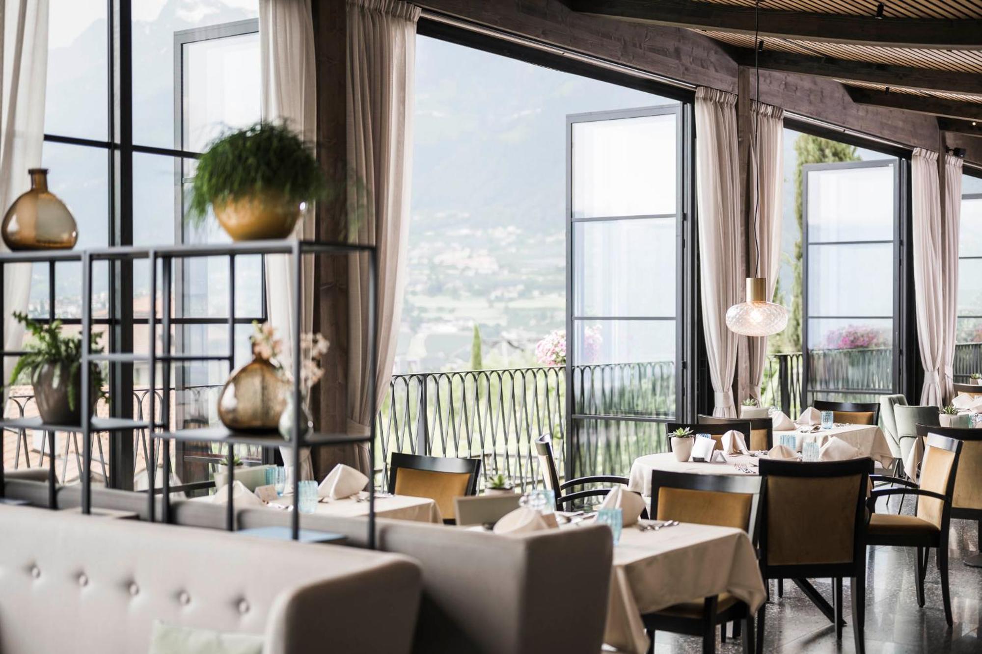 Hotel Lagrein Schenna Ngoại thất bức ảnh