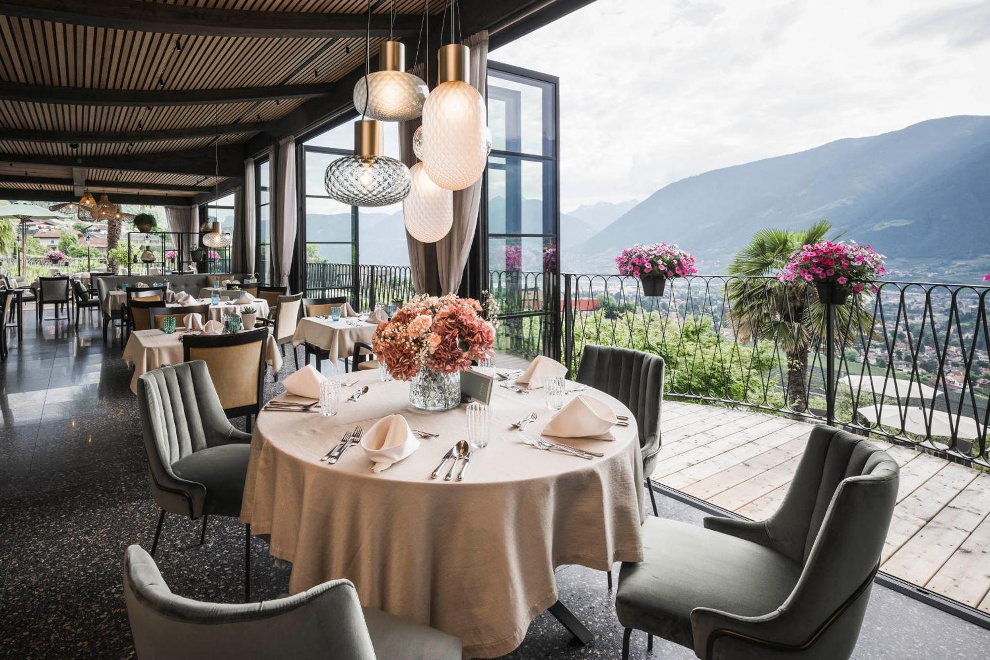 Hotel Lagrein Schenna Ngoại thất bức ảnh